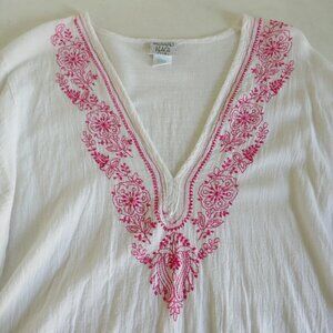 Palisades Beach Club white v-neck swim cover up tunic pink embroidery size M